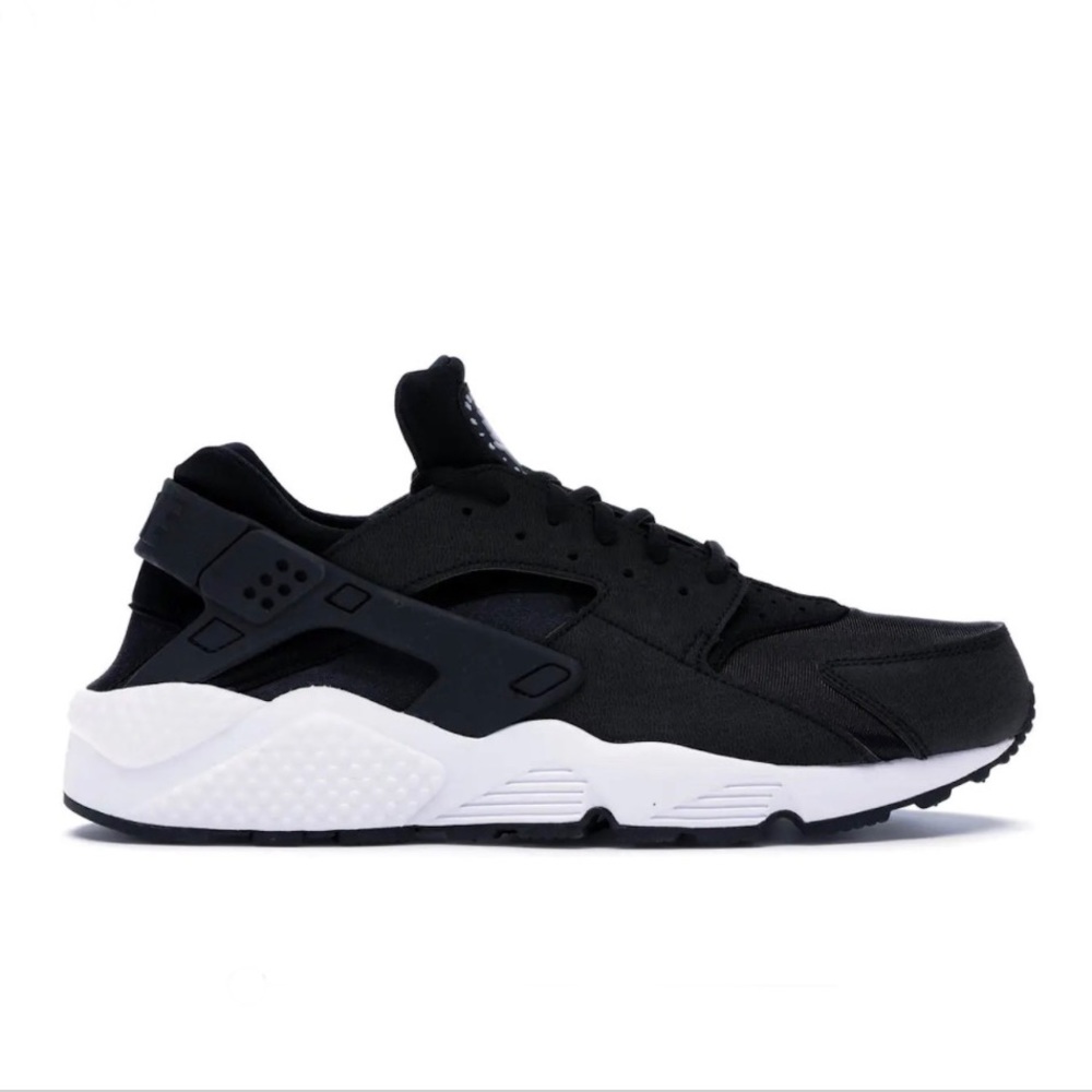 NIKE AIR HUARACHE 👟